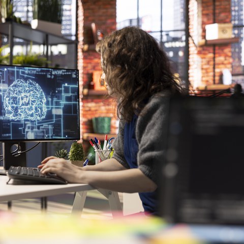 La inteligencia artificial, nuevo motor de las empresas: el trabajo se transforma