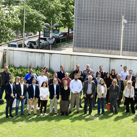 Ekosistema teknologiko eta industriala Bilbon elkartu dira, adimen artifizial burujabe baterantz aurrera egiteko